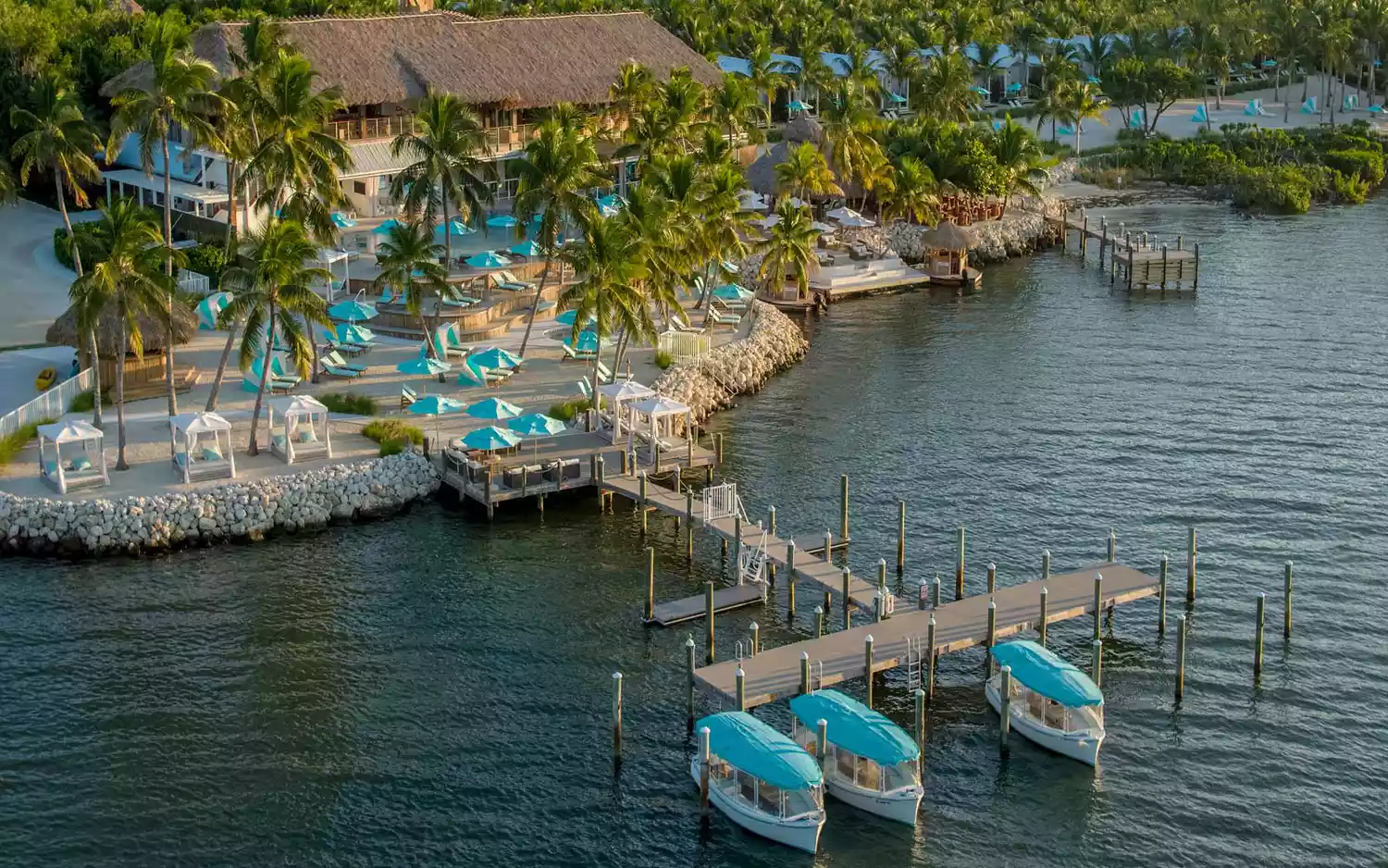 Glass-bottom kayaking and riding a floating tiki bar are both available within the only all-inclusive resort in the Florida Keys (Video)