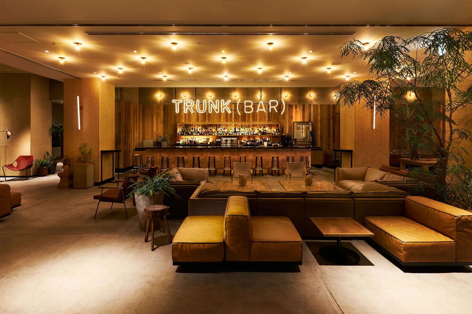 Trunk Hotel g